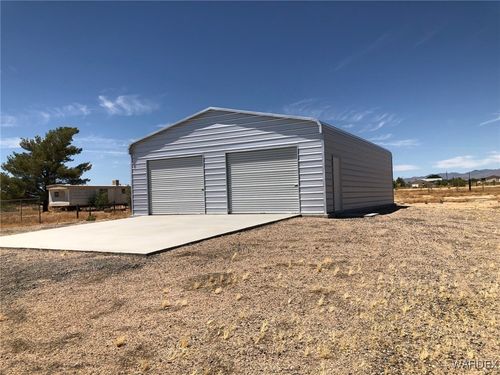 5091 W Chino Dr, Golden Valley, AZ, 86413-8049 | Card Image