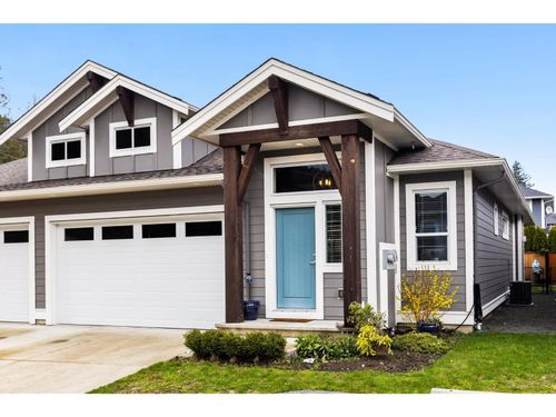 34-628 Mccombs Dr, Harrison Hot Springs, BC, V0M1A3 | Card Image