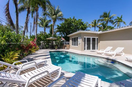 1120 N 13th Ter, Hollywood, FL, 33019-3116 | Card Image
