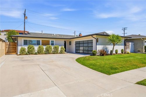 3124 Trinity, Costa Mesa, CA, 92626 | Card Image