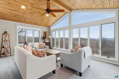 158 Westledge Rd, West Simsbury, CT, 06092-2015 | Card Image