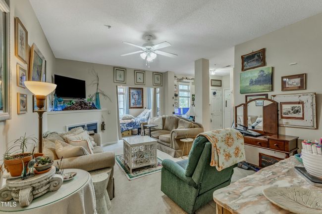 Living Room3 | Image 14