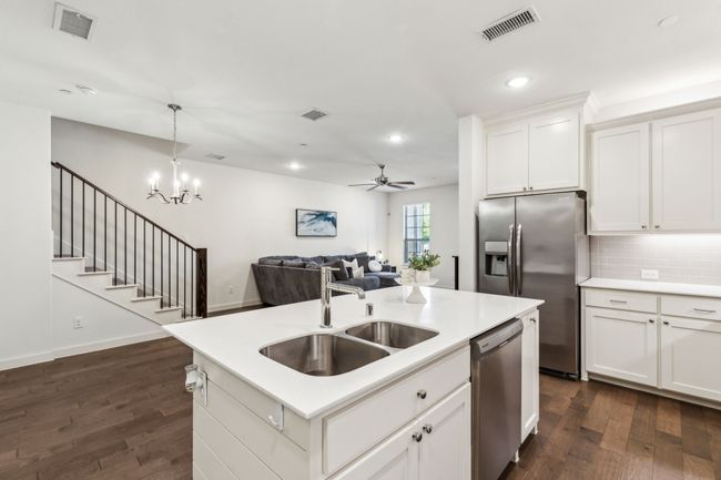 4856 Woodruff Way, Townhouse with 3 bedrooms, 3 bathrooms and null parking in Fairview TX | Image 15
