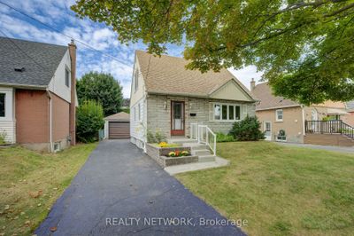 22 E 44 Th St, House other with 3 bedrooms, 1 bathrooms and 5 parking in Hamilton ON | Image 3