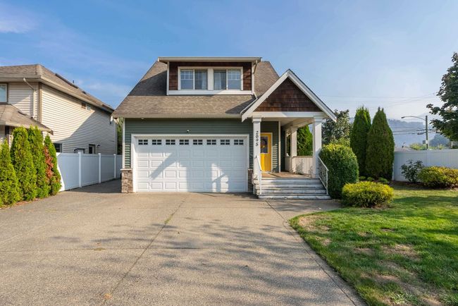 2095 Aberdeen Drive, House other with 3 bedrooms, 2 bathrooms and 4 parking in Agassiz BC | Image 1