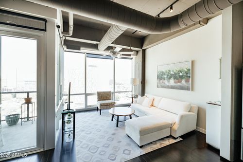 1306-1 E Lexington Ave, Phoenix, AZ, 85012-2433 | Card Image