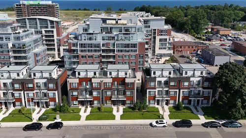 137 High St W, Mississauga, ON, L5H1K4 | Card Image