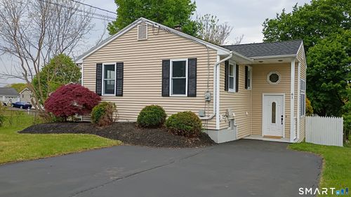 61 Ridgefield St, Meriden, CT, 06450-7734 | Card Image