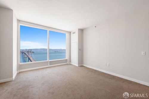 3901-425 1st St, San Francisco, CA, 94105-4651 | Card Image