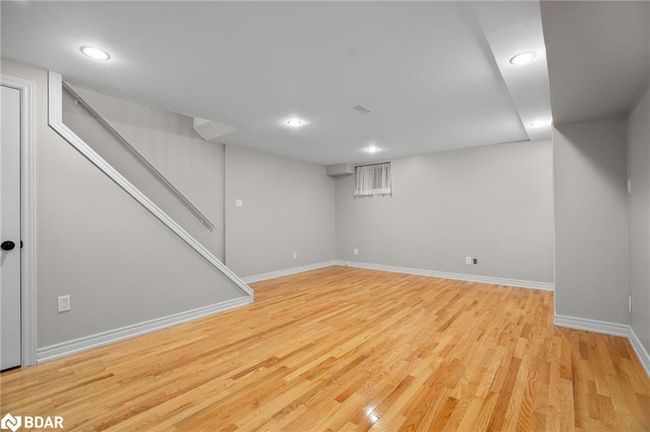 4 - 1 Olive Cres, Townhouse with 2 bedrooms, 3 bathrooms and 1 parking in Orillia ON | Image 18