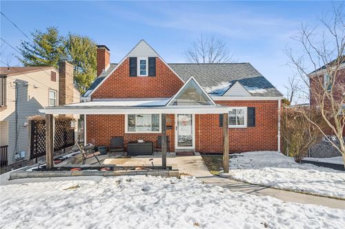 4817 Flamingo Dr, Pittsburgh, PA, 15236-2035 | Card Image
