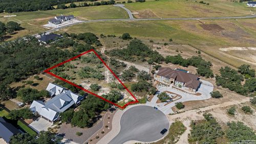 749 Johanna Ridge Rd, Bulverde, TX, 78163-2600 | Card Image