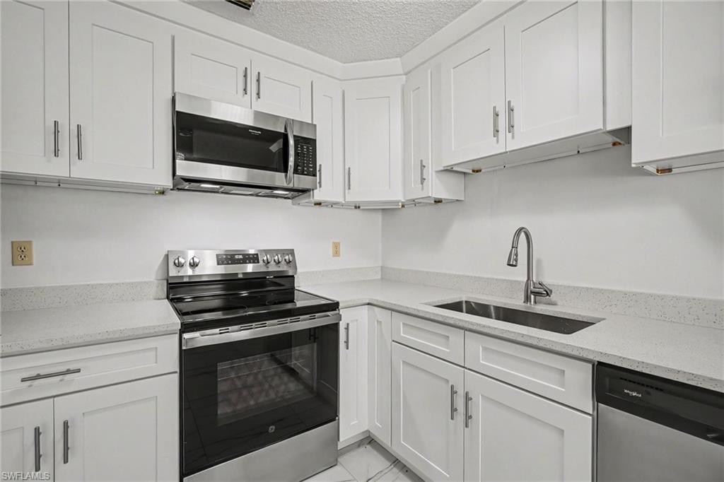 Residential in CAPE CORAL 2
