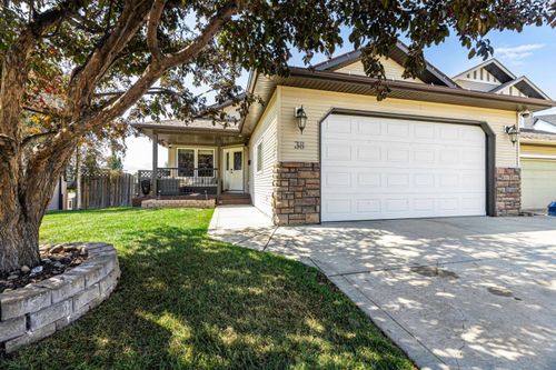 38 Ivany Close, Red Deer, AB, T4R0A1 | Card Image
