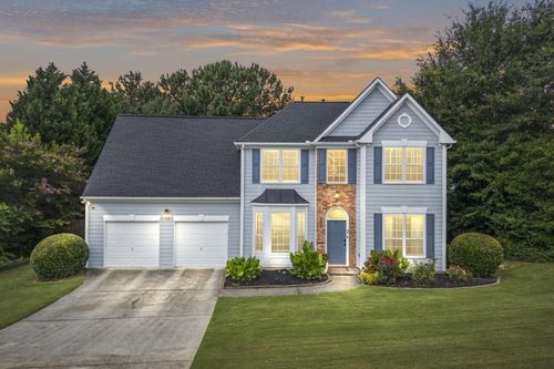 2603 Whispering Pines Dr, Grayson, GA, 30017-2859 | Card Image