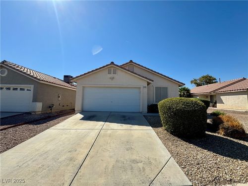 549 Alecandro Daniel Ave, North Las Vegas, NV, 89031-7830 | Card Image