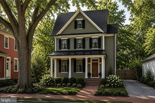 1104 Caroline St, Fredericksburg, VA, 22401-3816 | Card Image