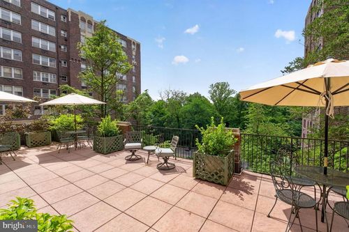 229239-b-4000 Cathedral Ave Nw, WASHINGTON, DC, 20016-5249 | Card Image