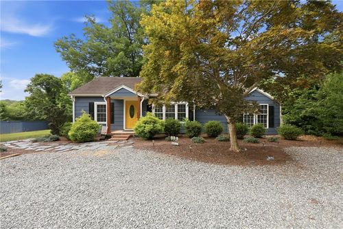 4157 Old Hillsborough Rd, Mebane, NC, 27302-9695 | Card Image