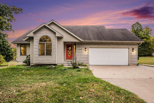 2108 Fox Mountain Dr, Otsego, MI, 49078-9697 | Card Image
