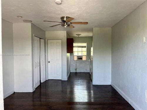 7-5010 Pembroke Rd, Hollywood, FL, 33021-8111 | Card Image