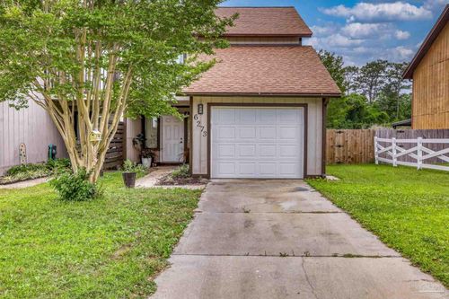 6273 Kirsten Dr, Pensacola, FL, 32504-4751 | Card Image