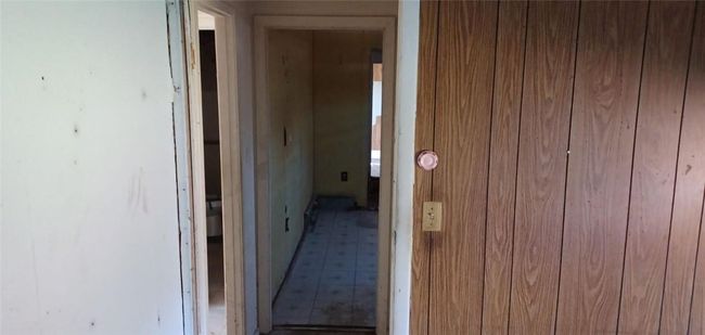 9 Park Cir, House other with 3 bedrooms, 2 bathrooms and 1 parking in Mount Marion NY | Image 11