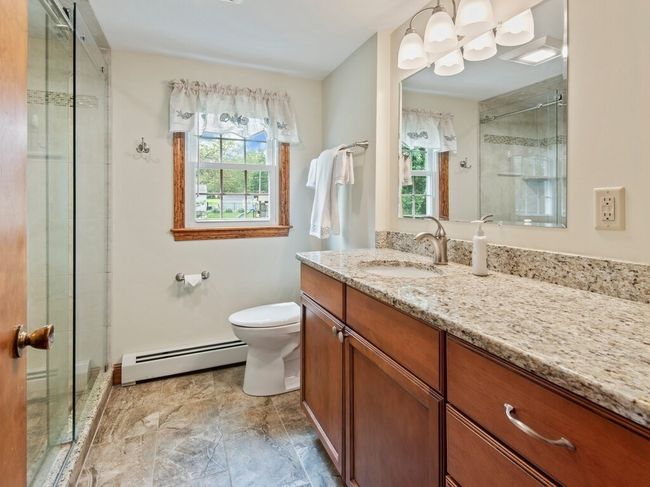 32 Westview Dr, House other with 3 bedrooms, 2 bathrooms and 6 parking in Sutton MA | Image 22