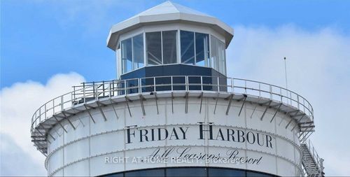 242-333 Sunseeker Ave, Innisfil, ON, L9S0R6 | Card Image