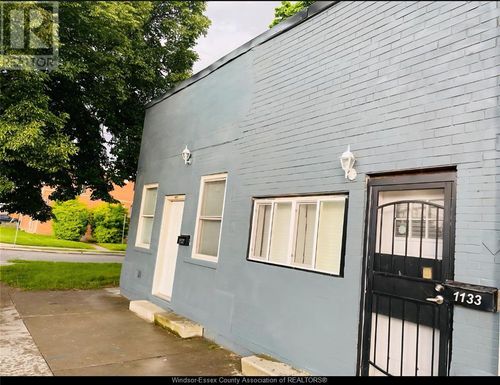1133 Erie St W, Windsor, ON, N9A6C6 | Card Image