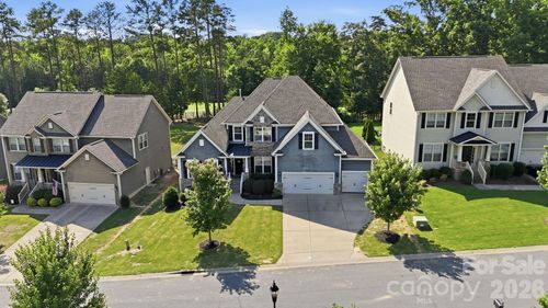 10420 Daufuskie Dr, Charlotte, NC, 28278-9050 | Card Image