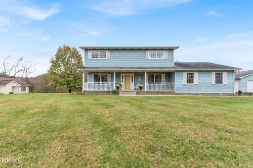 135 Minton Hollow Rd, Elizabethton, TN, 37643-5930 | Card Image