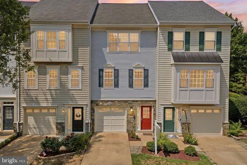 3839 Watkins Mill Dr, ALEXANDRIA, VA, 22304-6448 | Card Image