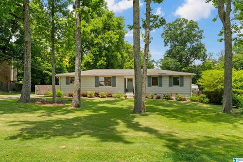2121 White Way, HOOVER, AL, 35226-3123 | Card Image