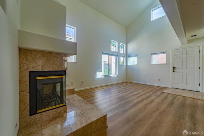 APT-1 - 981 Asilomar Ter, Townhouse with 2 bedrooms, 3 bathrooms and 2 parking in Sunnyvale CA | Image 15