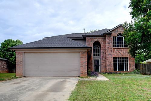 317 Stately Oak Ln, Lake Dallas, TX, 75065-2200 | Card Image