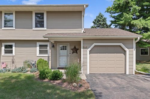 615 Saddle Rdg, Portage, WI, 53901-9777 | Card Image