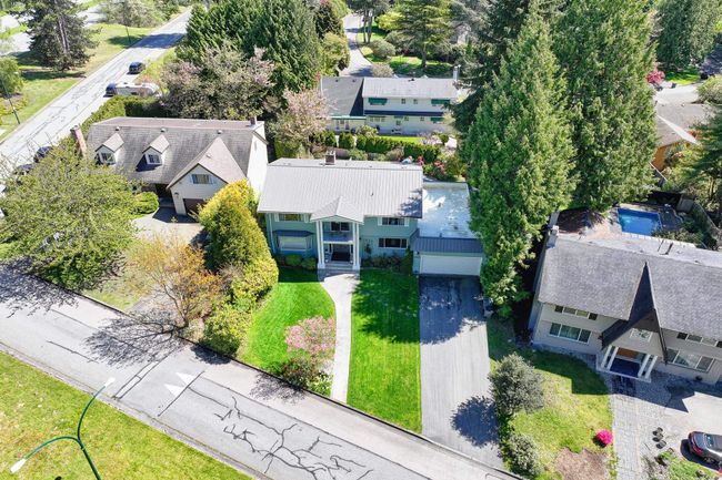 5630 Kullahun Drive, House other with 6 bedrooms, 4 bathrooms and 4 parking in Vancouver BC | Image 2