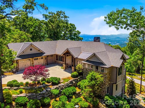 236 Summerset Dr, Hendersonville, NC, 28792-0102 | Card Image