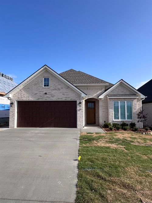 24 Mountain Brook Road, Little Rock, AR, 72223 | Card Image