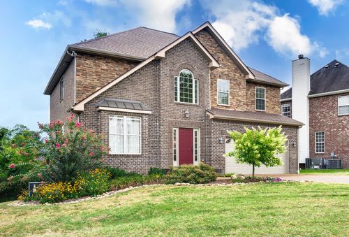 312 Dogwood Trl, Nashville, TN, 37209-5240 | Card Image