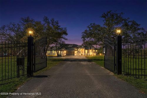 12277 Eskimo Curlew Road, Weeki Wachee, FL, 34614 | Card Image