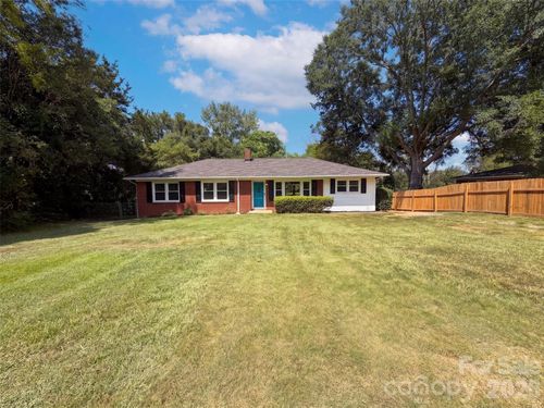 2154 Rosewood Dr, Rock Hill, SC, 29732-1317 | Card Image