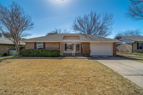 2713 Ridge Rd N, Fort Worth, TX, 76133-7725 | Card Image