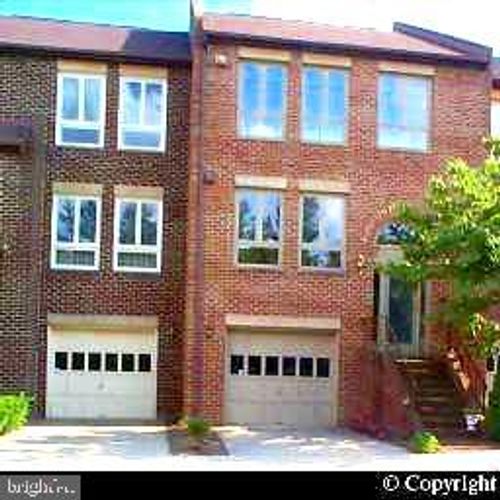 10149 Turnberry Pl, OAKTON, VA, 22124-2846 | Card Image