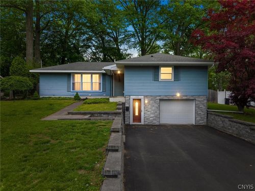 112 David Dr, Syracuse, NY, 13212-1924 | Card Image