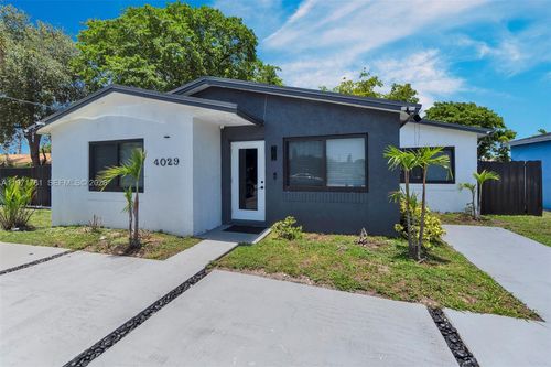 4029 Sw 22nd St, West Park, FL, 33023-3432 | Card Image