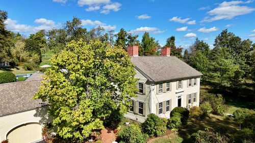 89 Chestnut Hill Rd, Amherst, NH, 03031-1505 | Card Image