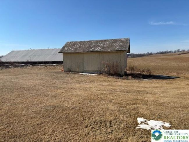 6341 Memorial Rd, House other with 3 bedrooms, 2 bathrooms and null parking in Germansville PA | Image 12