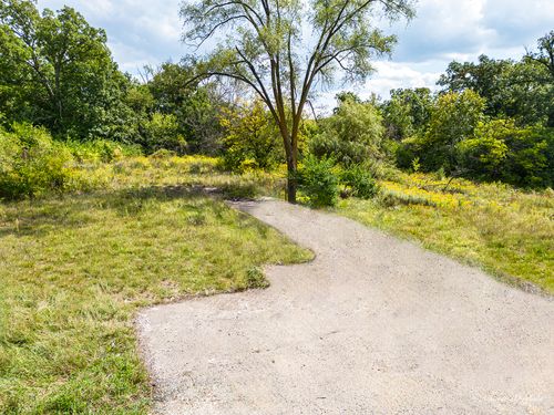 511 Route 59, Bartlett, IL, 60104 | Card Image